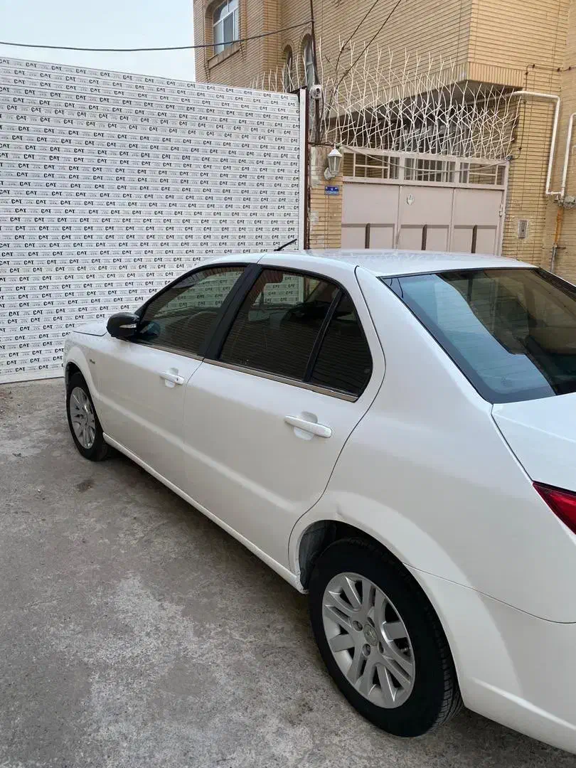 دنا۹۵|خودرو سواری و وانت|شاهین‌شهر, شهرک گلدیس|دیوار