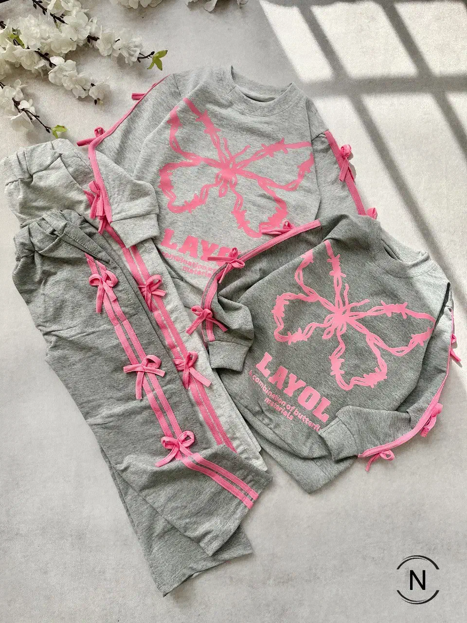 پروانه پاپیونی پوشاک امین|لباس|نیشابور, امام|دیوار