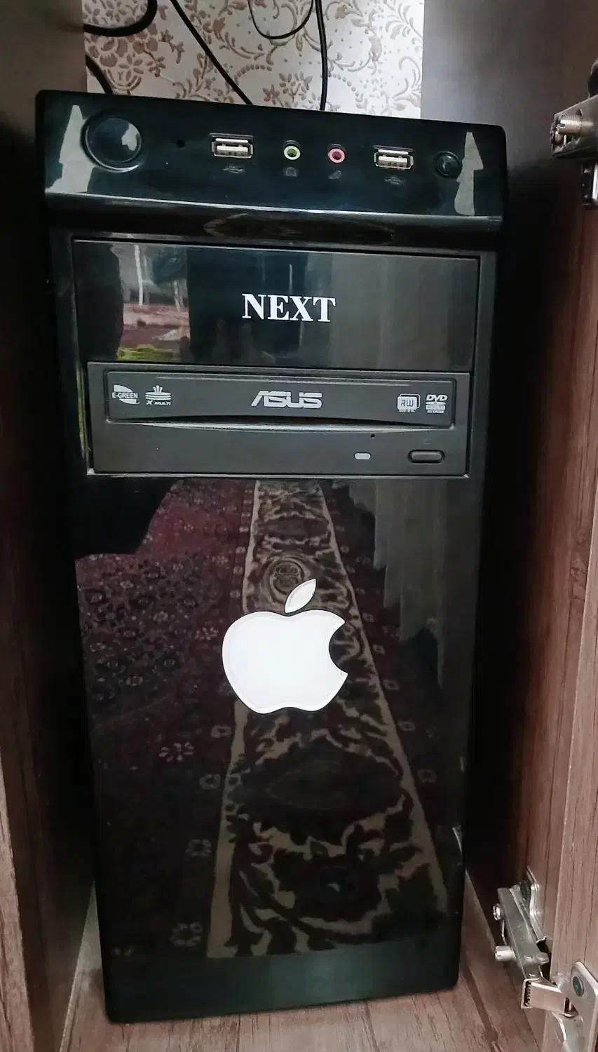 کامپیوتر باهمه تجهیزات|رایانه رومیزی|بروجرد, |دیوار