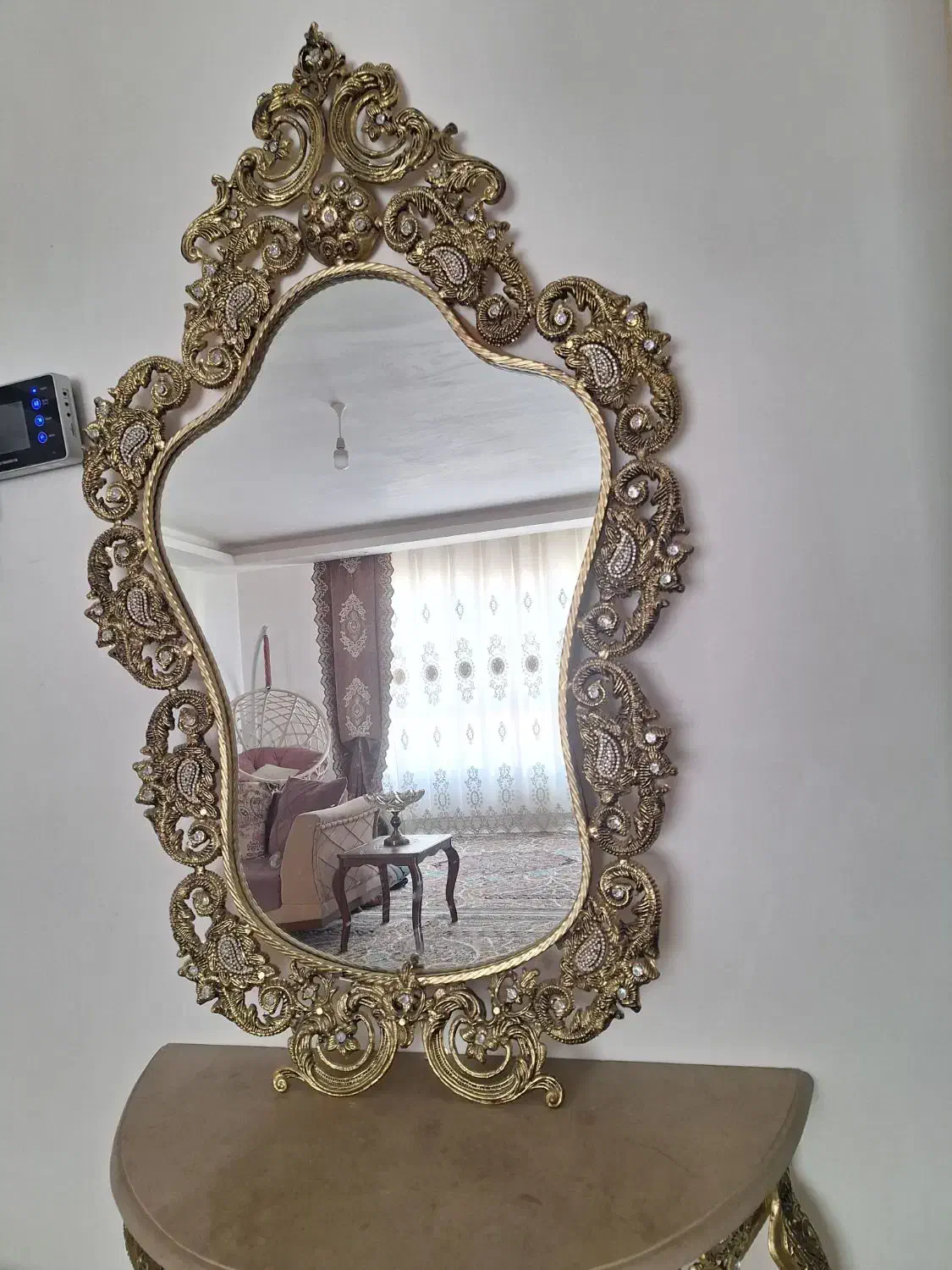 کنسول و آیینه|بوفه، ویترین، کنسول|مشهد, خواجه ربیع|دیوار