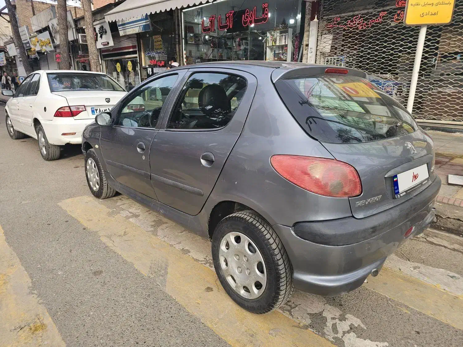 پژو206|خودرو سواری و وانت|پارس‌آباد, |دیوار