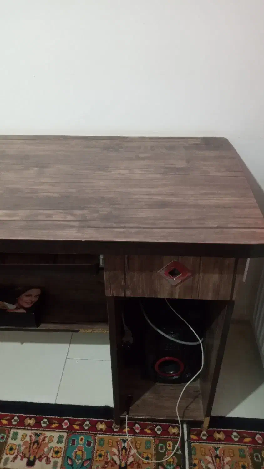 میز تحریروکامپیوتر|میز تحریر و کامپیوتر|محمدیه-قزوین, |دیوار