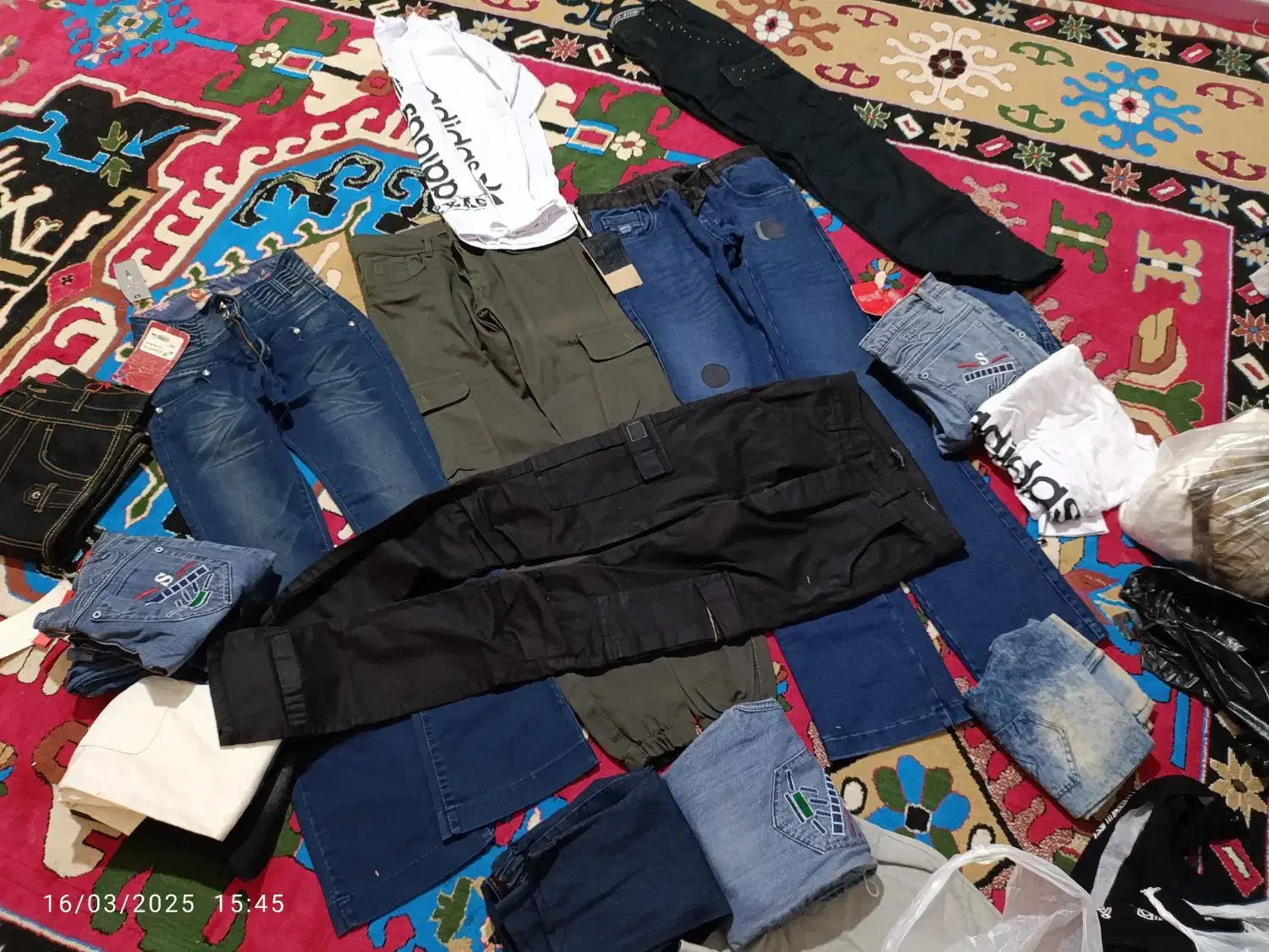 لباس زنانه مردانه بچگانه حراج کردم ۲۰۰|لباس|رامهرمز, |دیوار