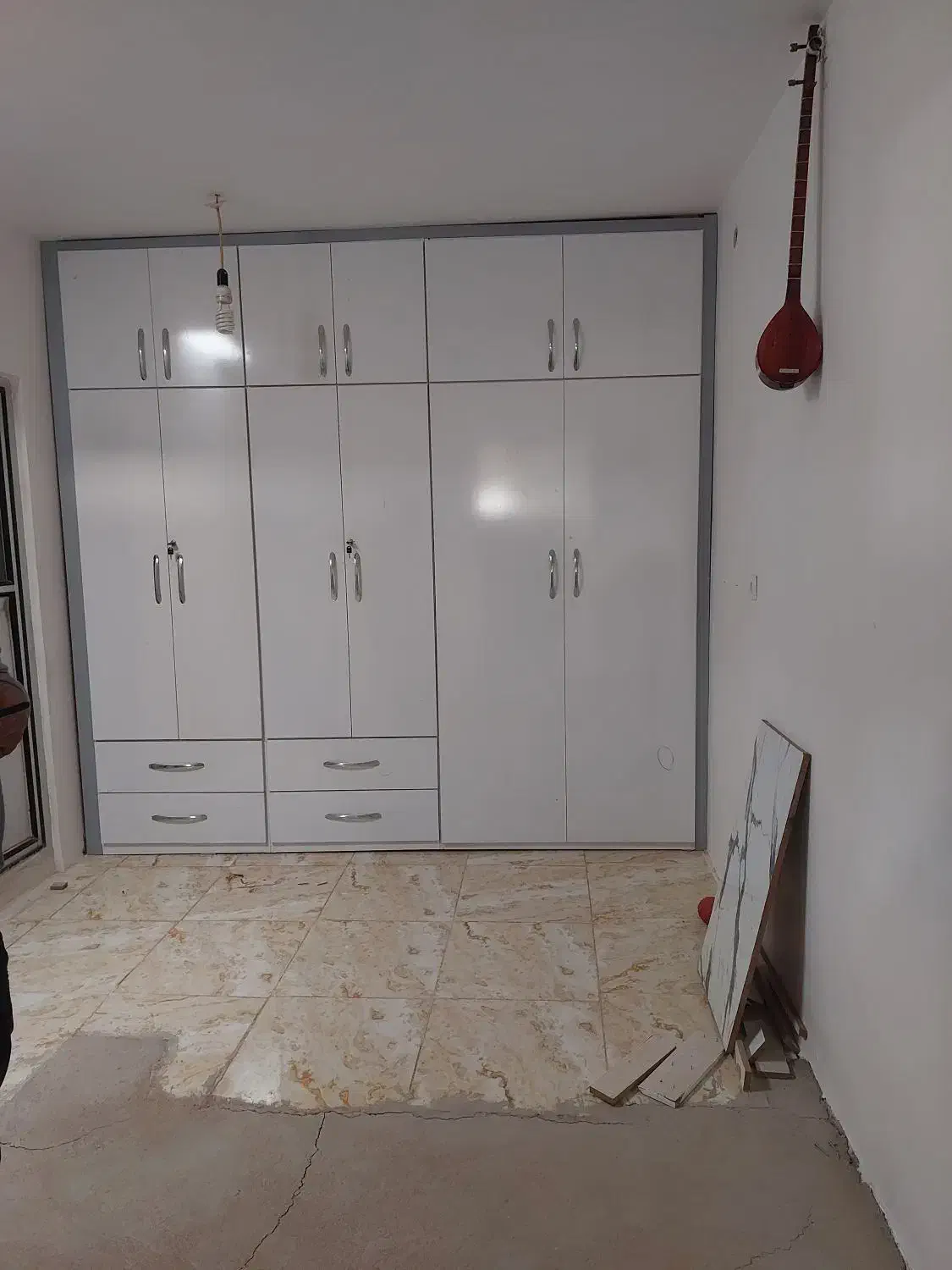 کمددیواری کرم متالیک کدپانصدویک|جاکفشی، کمد، دراور|اردبیل, |دیوار