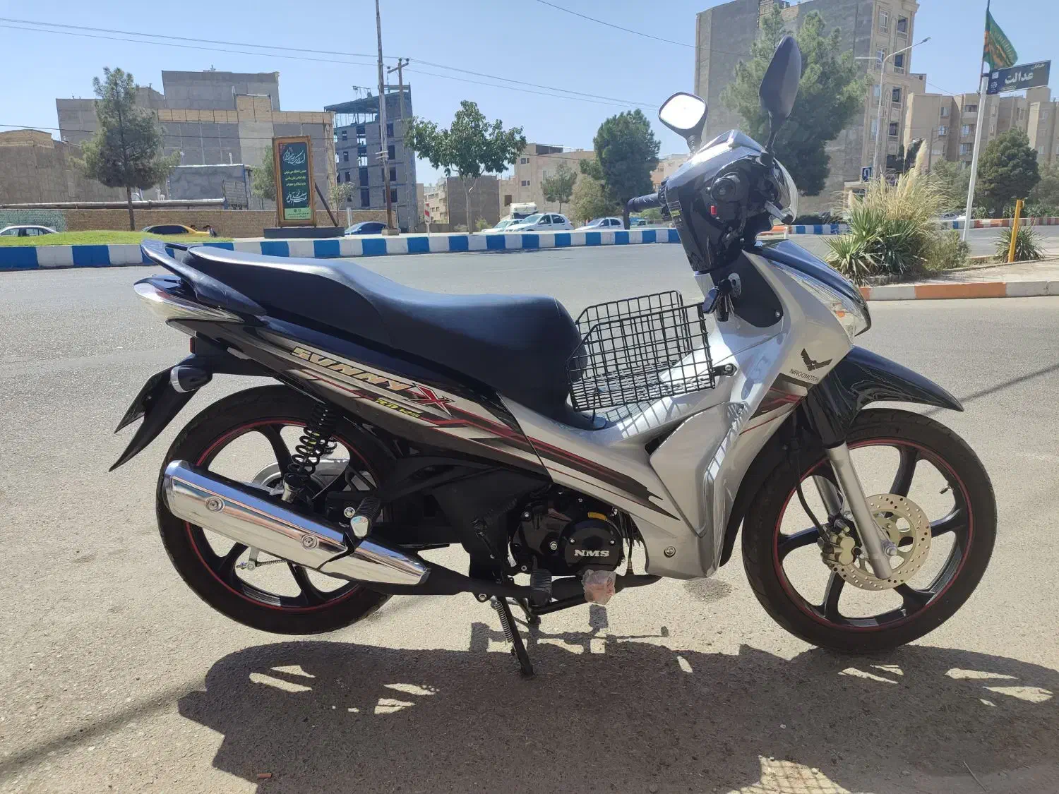 موتور لاکی احسان|موتورسیکلت|تربت‌حیدریه, شهرک ولیعصر|دیوار