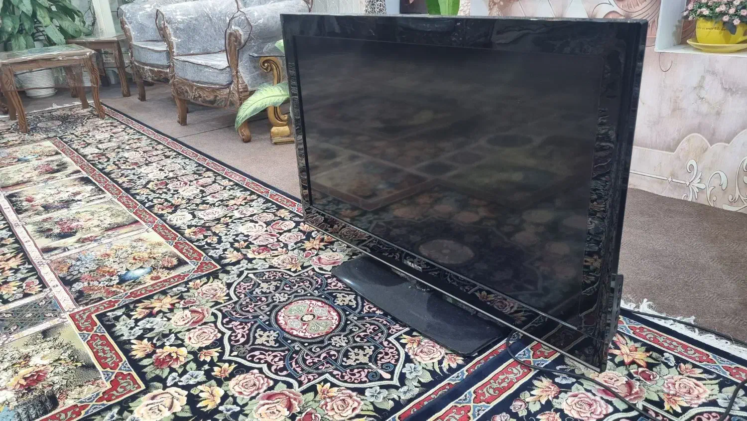 فروش|تلویزیون و پروژکتور|حویق, |دیوار