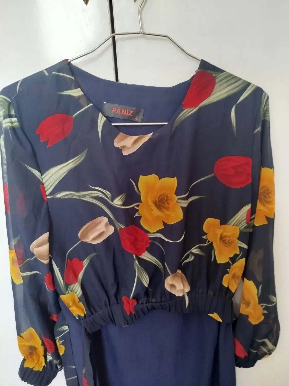 شومیز|لباس|شاهین‌شهر, شهرک گلدیس|دیوار