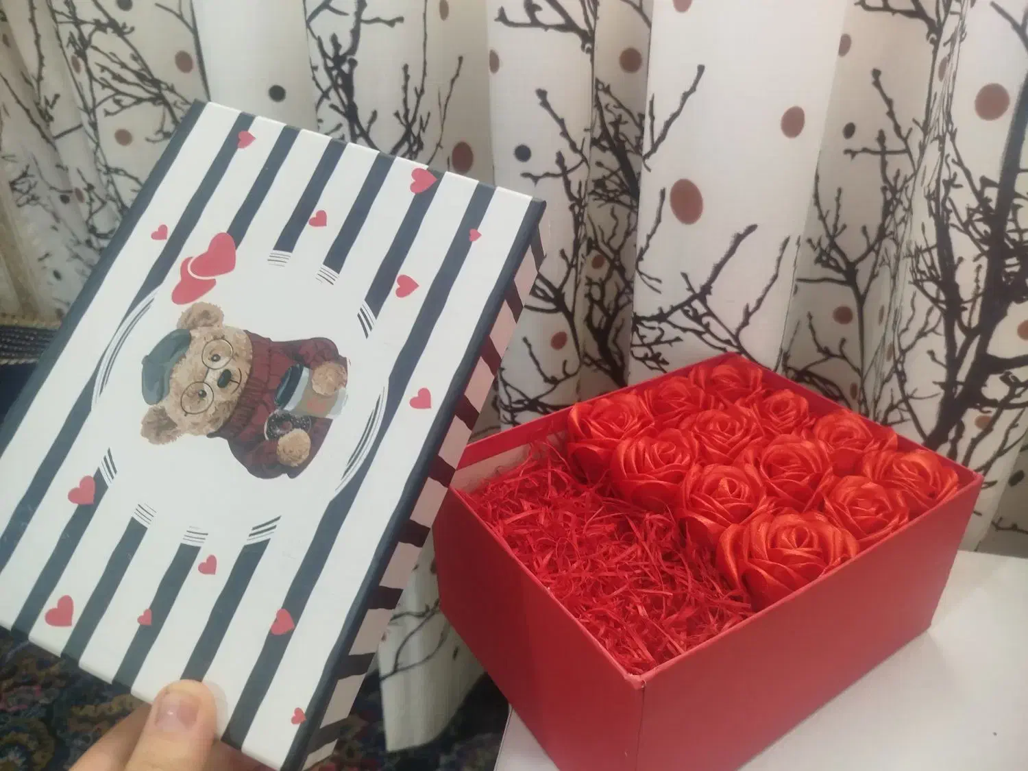 باکس برای ولنتاین|گل مصنوعی|یاسوج, |دیوار