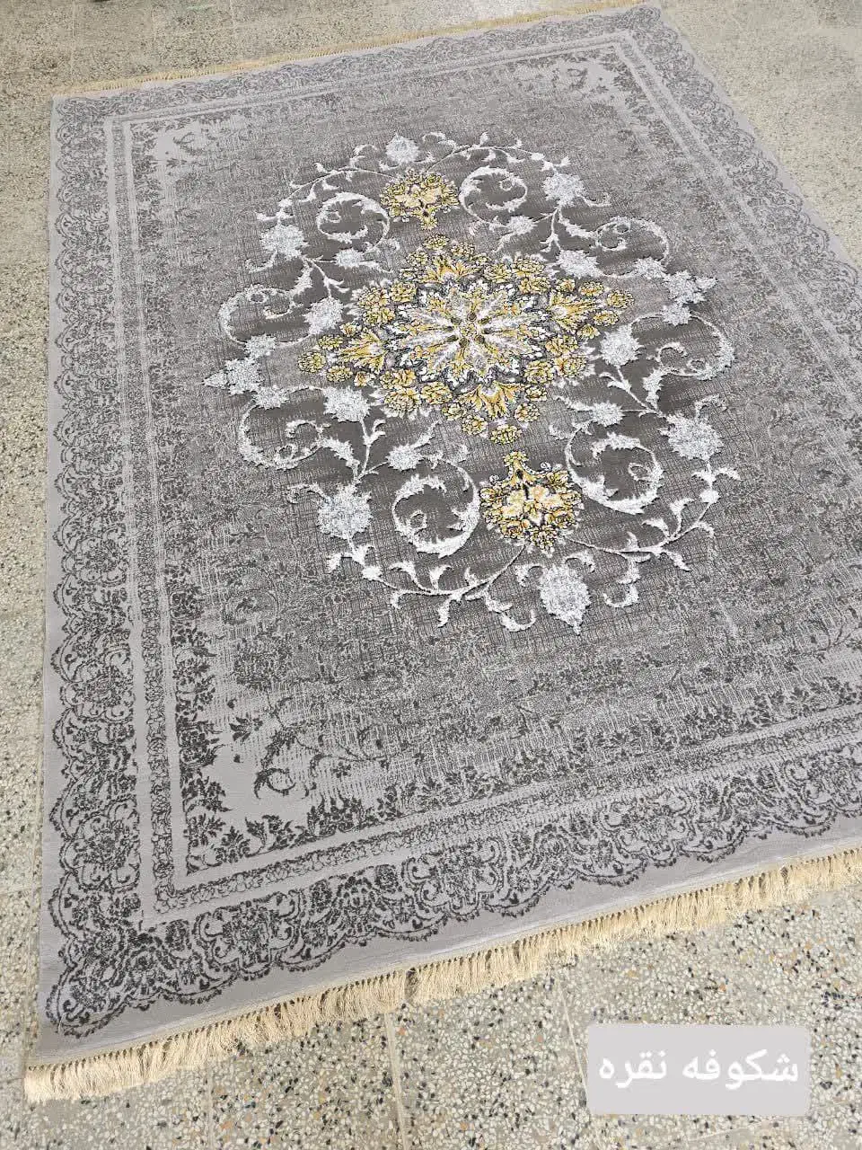 فرش ۵۰۰ شانه باقیمت باور نکردنی و ضخامت فوق العاده|فرش|مسجد سلیمان, |دیوار