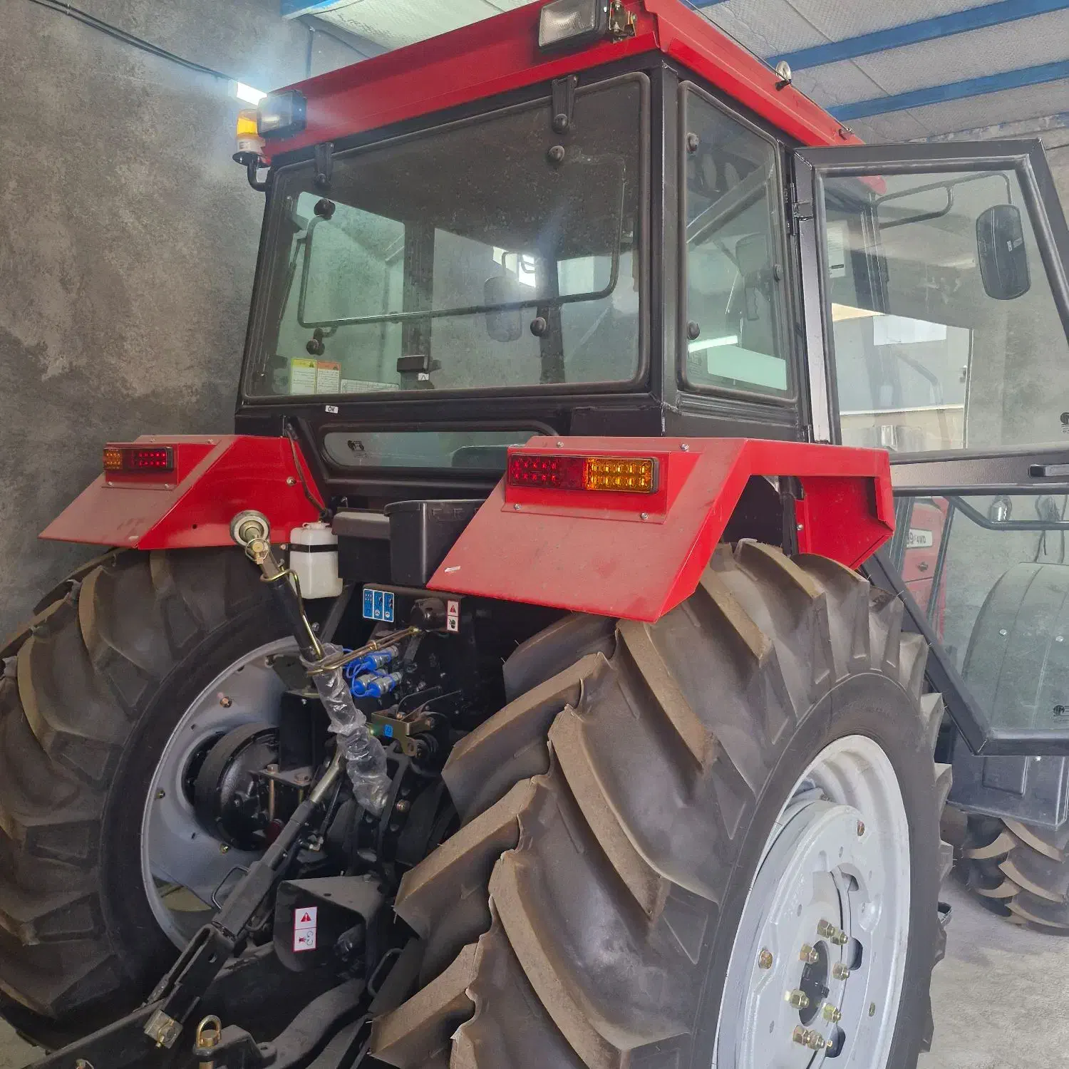 تراکتور ۳۹۹ جفت کابین دار شرکتی|خودرو سنگین|فریمان, |دیوار