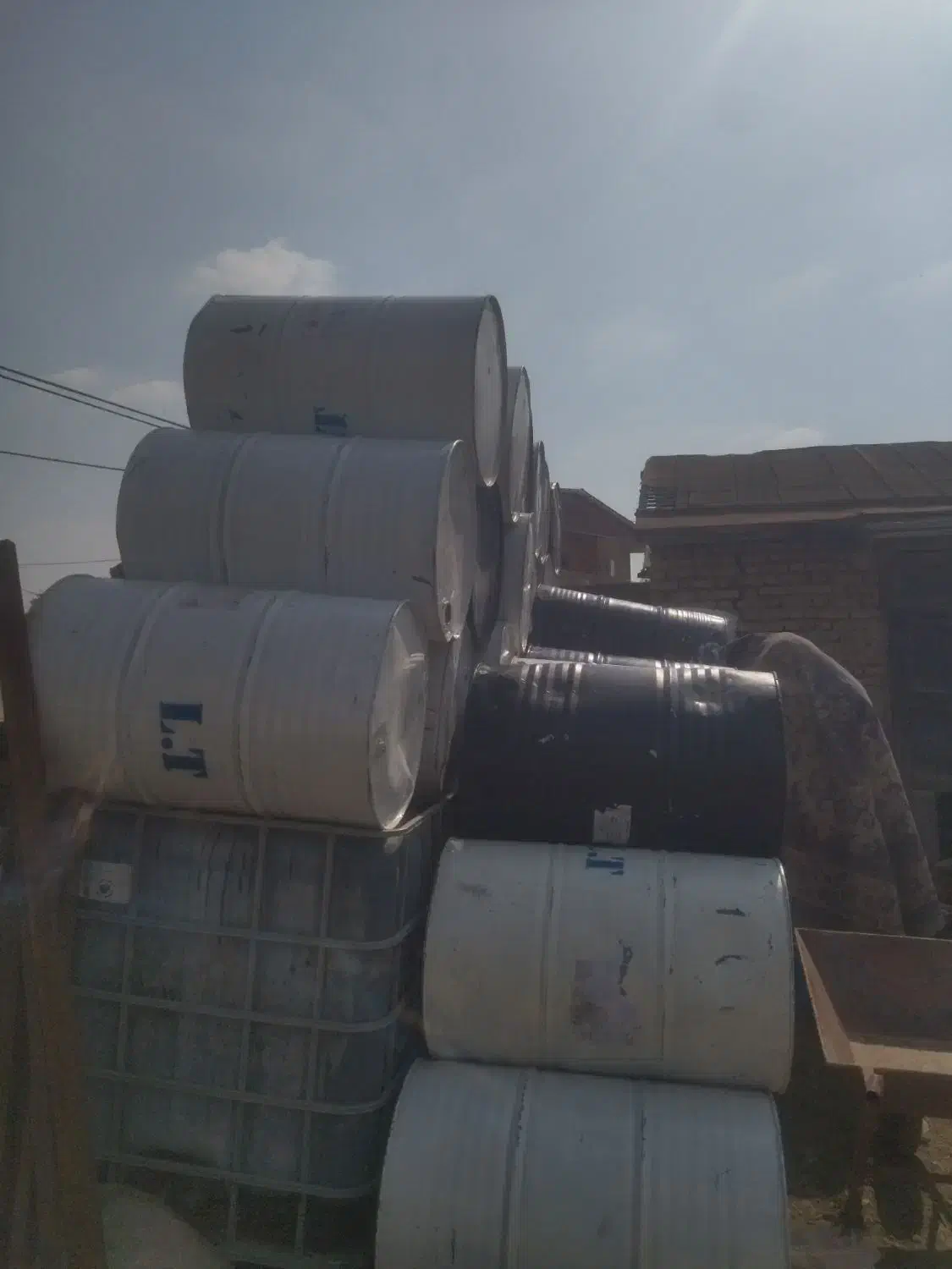 بشکه220لیتری سالم درحد|مصالح و تجهیزات ساختمان|سیمین شهر, |دیوار