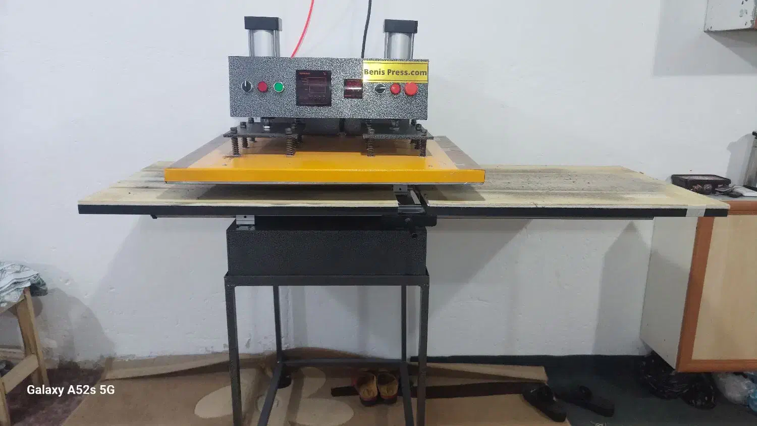 نیروی فعال برای کارگاه نگین زنی|استخدام صنعتی، فنی، مهندسی|تهران, اتابک|دیوار