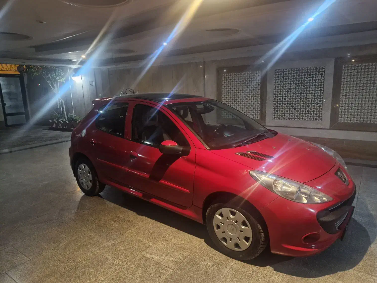 پژو ۲۰۷ Tu5 سقف شیشه ای|خودرو سواری و وانت|تهران, والفجر (افسریه)|دیوار