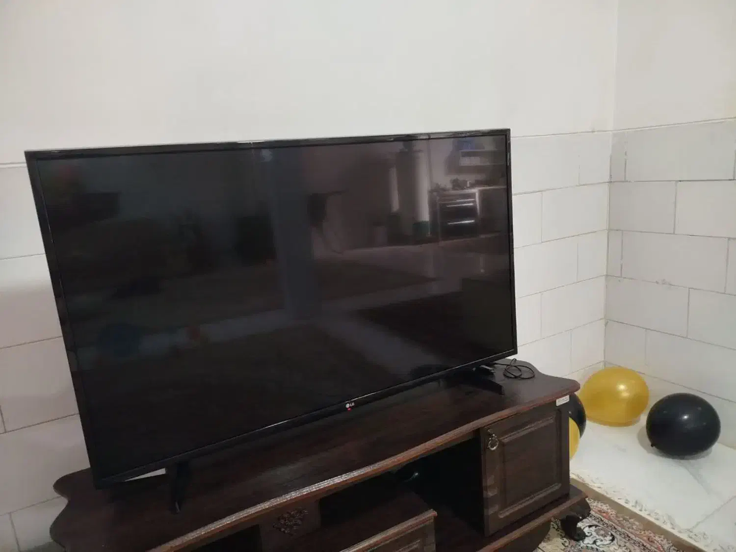 تلویزیون ال ای دی ۴۹|تلویزیون و پروژکتور|یزد, |دیوار