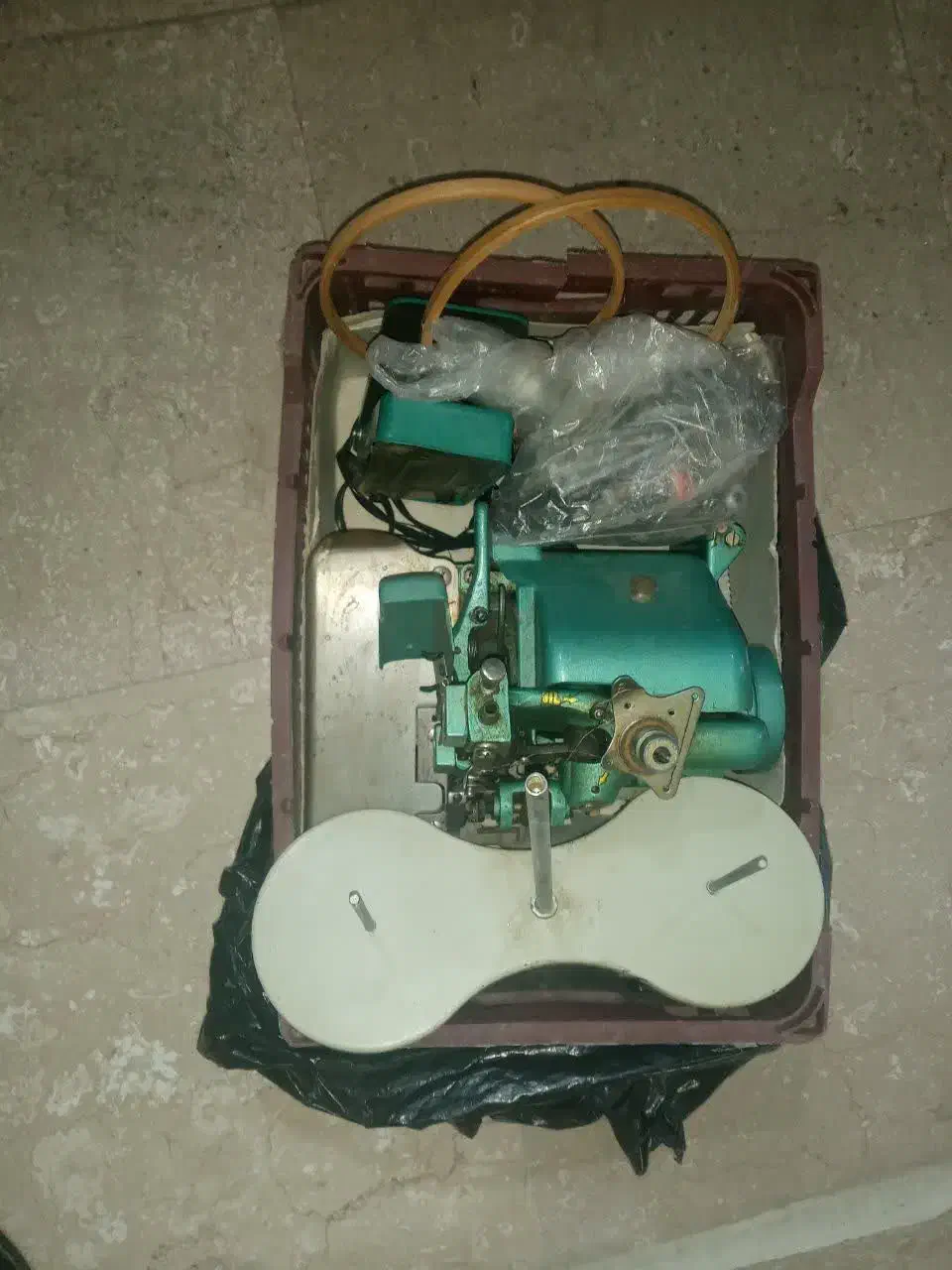 چرخ سردوز خیاطی درحدنو|چرخ خیاطی و ریسندگی|اردبیل, |دیوار