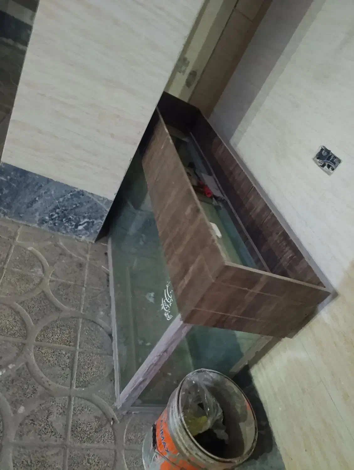 اکواریوم|ماهی|فولادشهر, مسکن مهر فولادشهر|دیوار