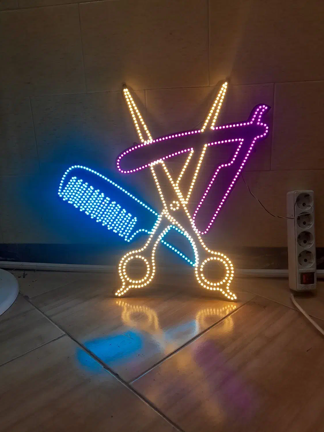 تابلو سازی شیخی|خدمات پیشه و مهارت|بیله سوار, |دیوار