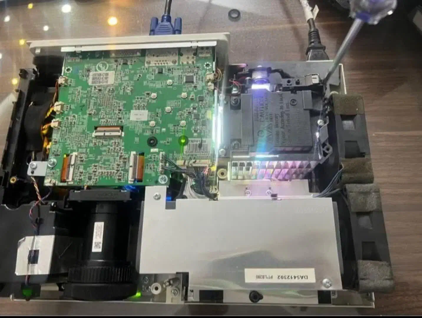 سرویس/ تعمیر ویدیوپروژکتور|تلویزیون و پروژکتور|قم, شاه ابراهیم|دیوار