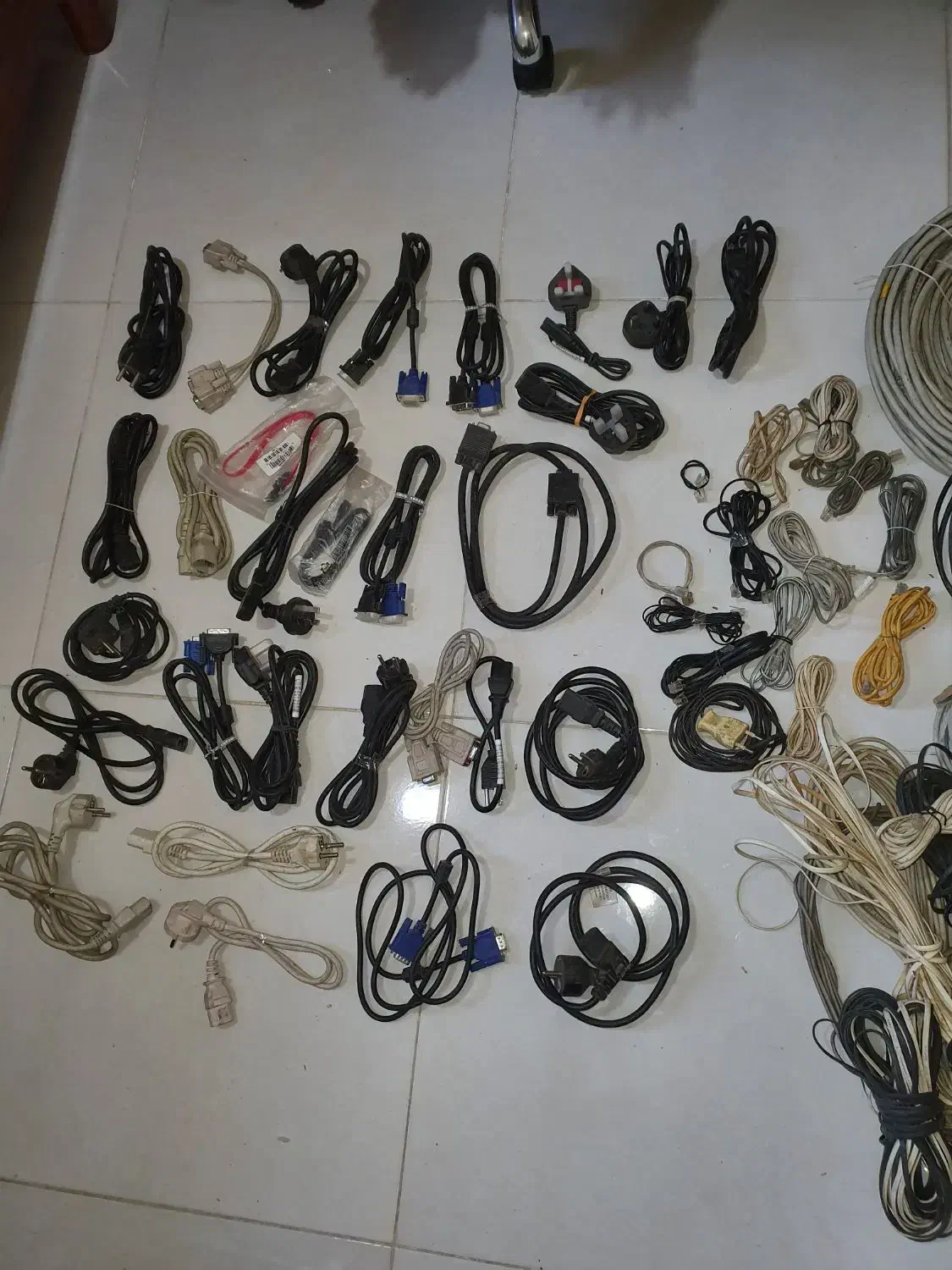 کابل شبکه و برق کامپیوتر|مودم و تجهیزات شبکه|تهران, سردارجنگل|دیوار