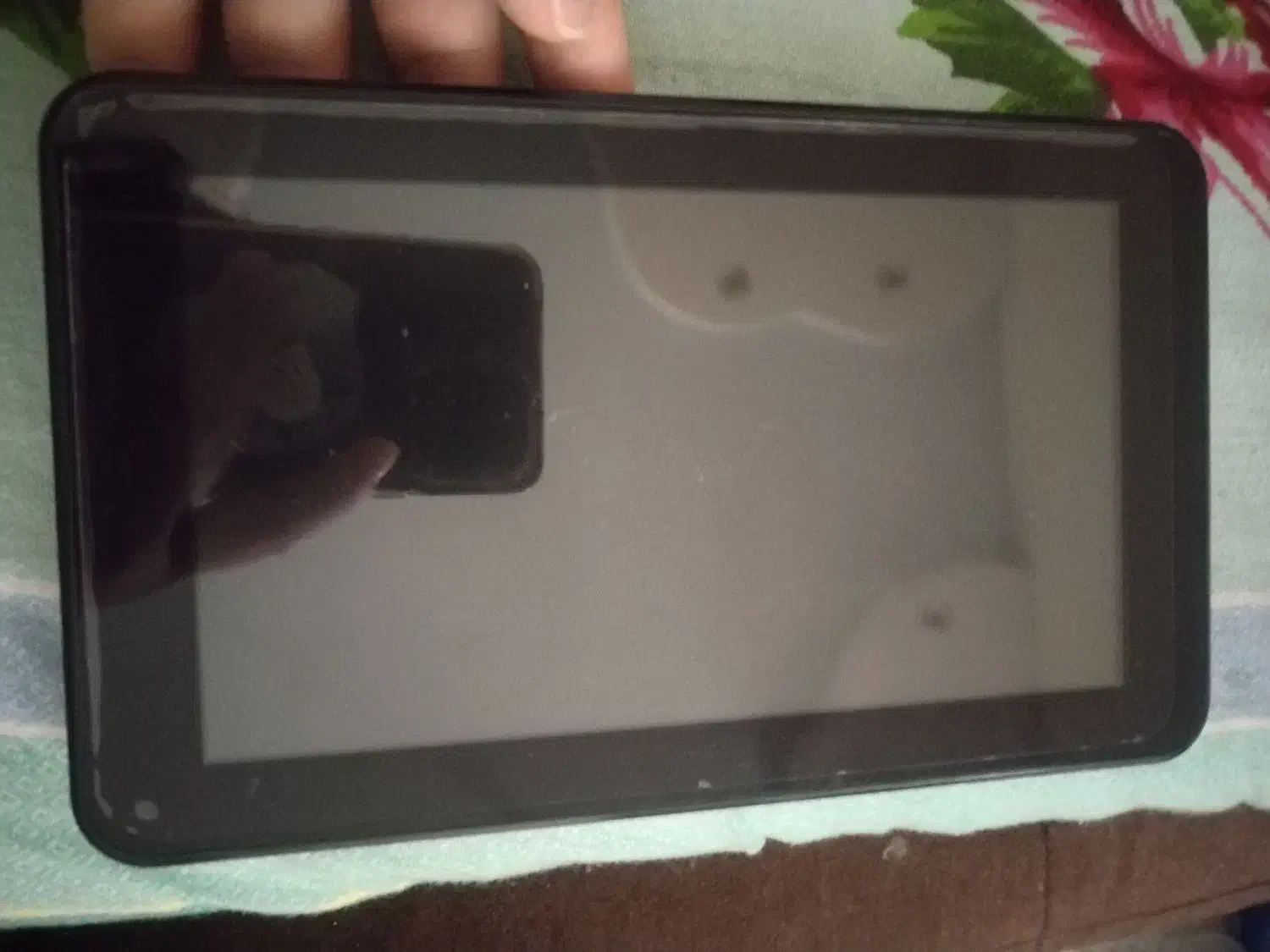 تبلت|تبلت|مشهد, سرافرازان|دیوار