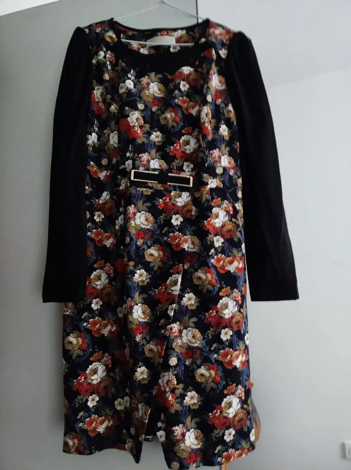 لباس گرم خارجی|لباس|هشتگرد, شهرک پامچال|دیوار