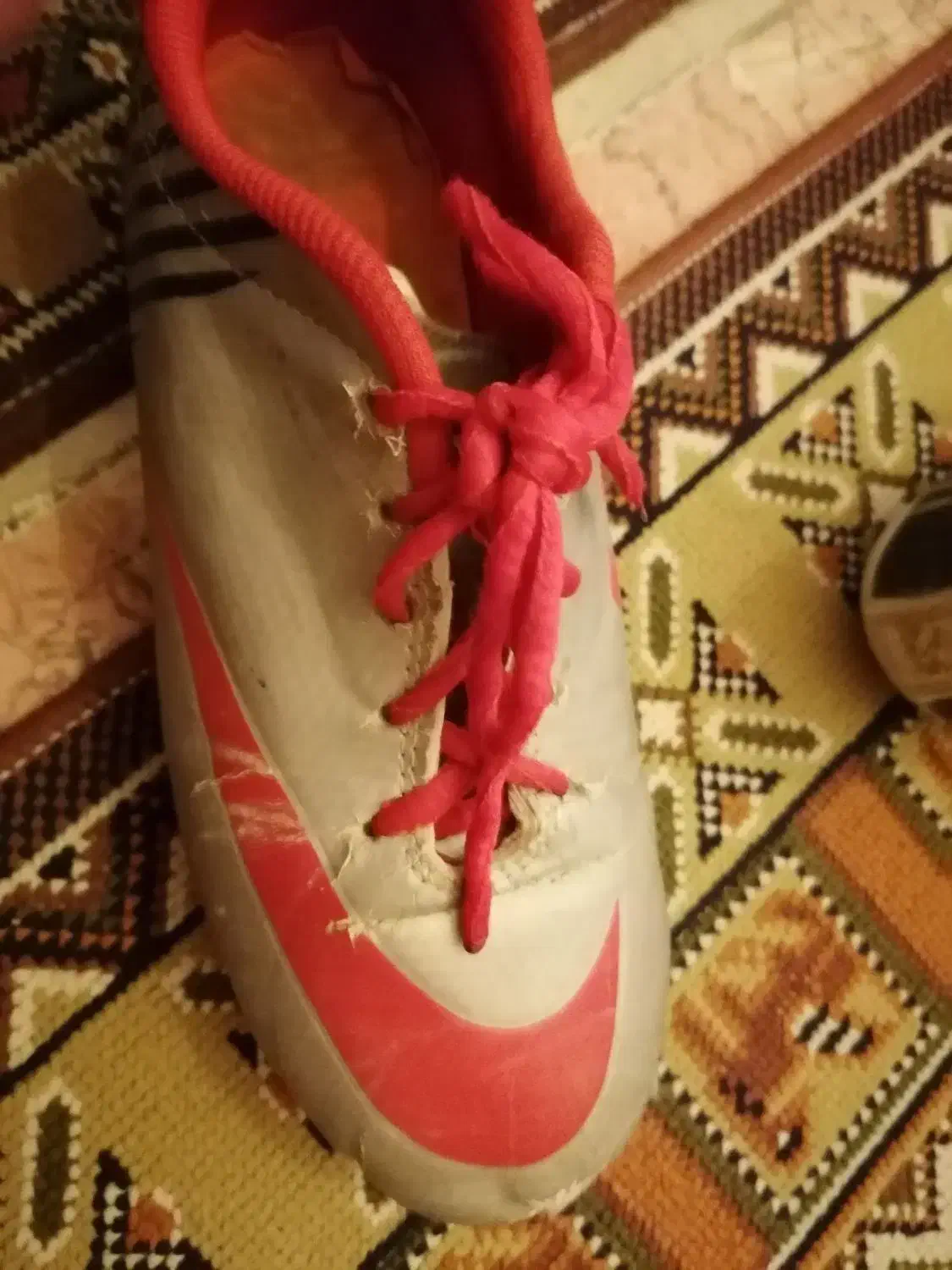 کفش فوتبال چمنی|تجهیزات ورزشی|گنبد کاووس, |دیوار