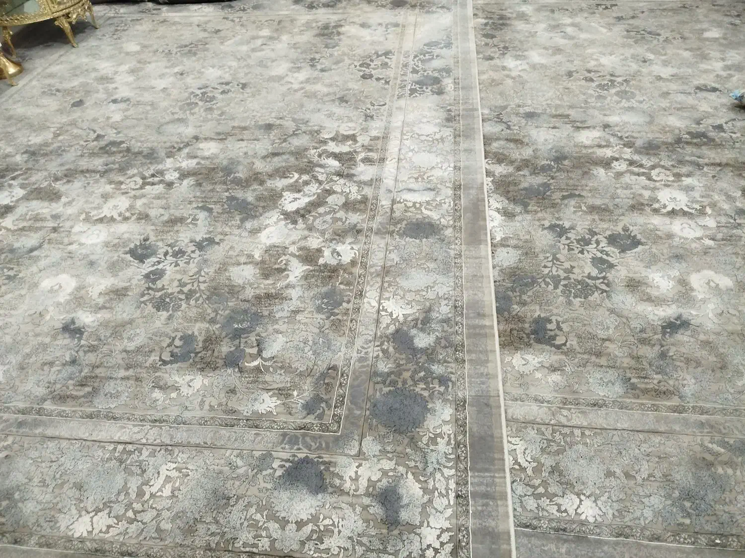 ۲تاقالی۱۲مترگل‌برجسته‌به‌قیمت۴۵میلیون‌فروخته‌میشود|فرش|کرمان, |دیوار