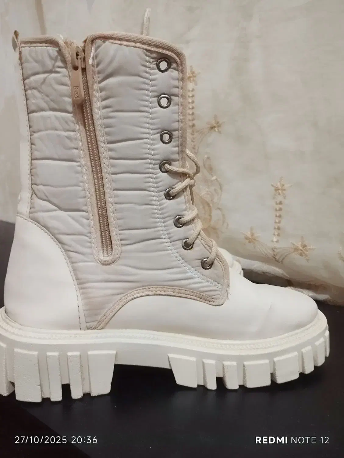 نیم بوت|کیف، کفش، کمربند|ایذه, |دیوار