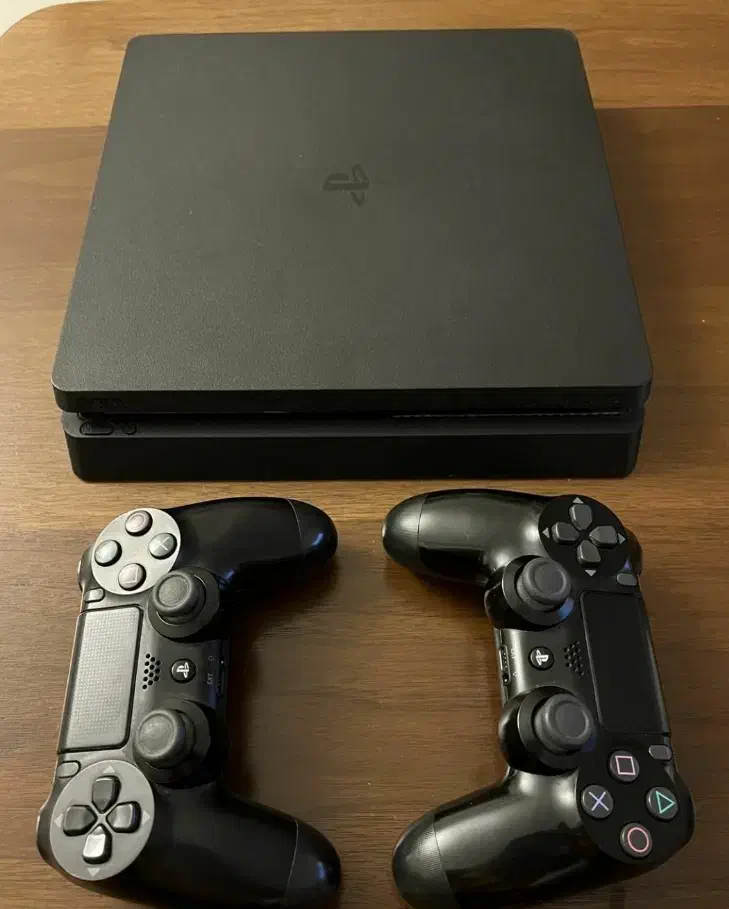 پلی استیشن PS4 با بازی داخل هارد دو دسته اورجینال|کنسول، بازی ویدئویی و آنلاین|گرگان, |دیوار