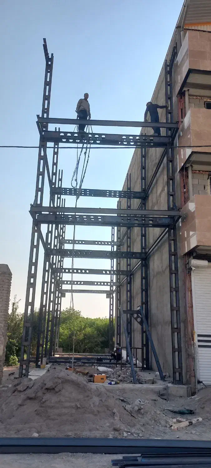 جوشکاری اسکلت وشیروانی|خدمات پیشه و مهارت|تبریز, |دیوار