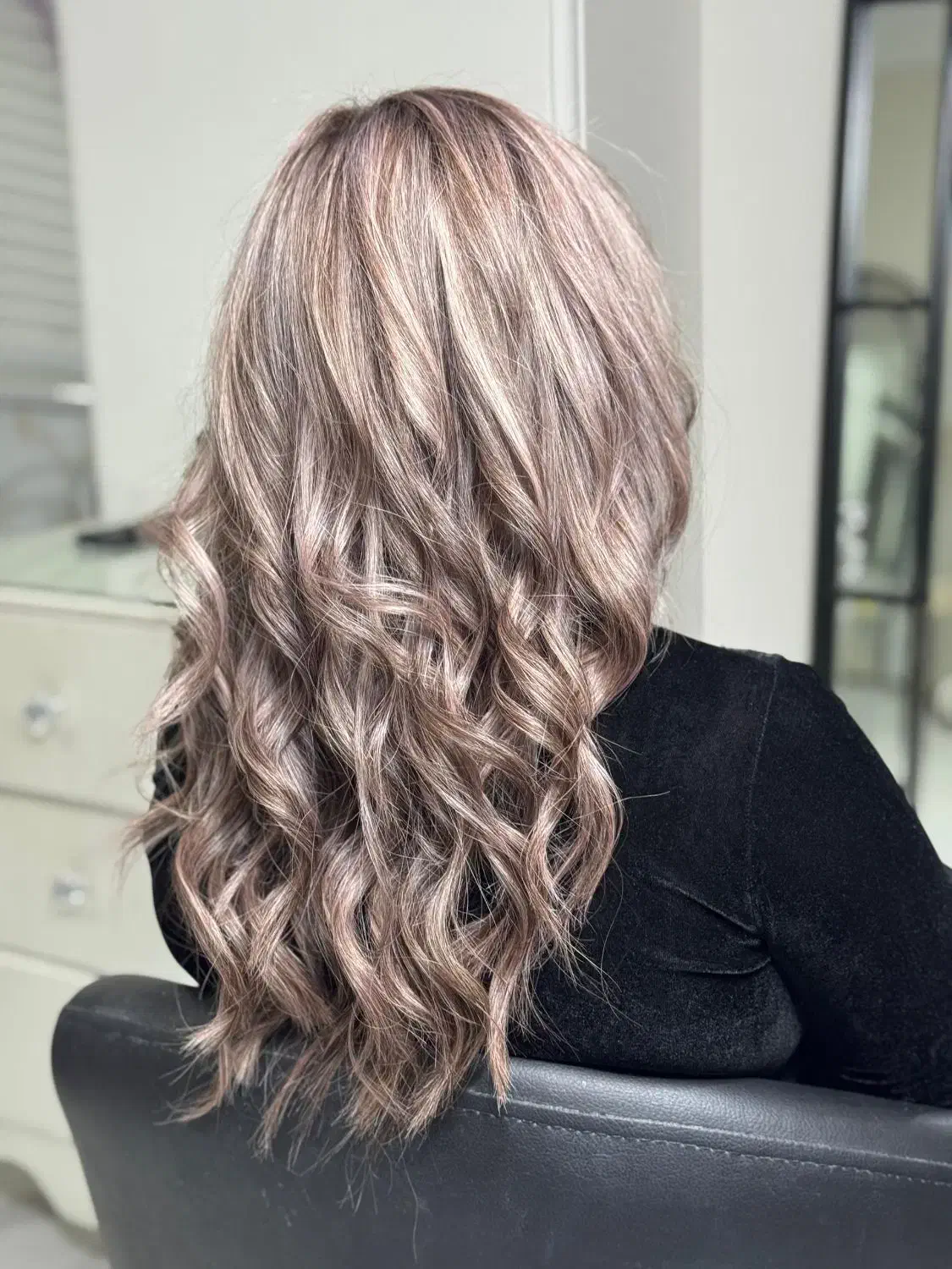 رنگ و لایت|خدمات آرایشگری و زیبایی|کرج, عظیمیه|دیوار