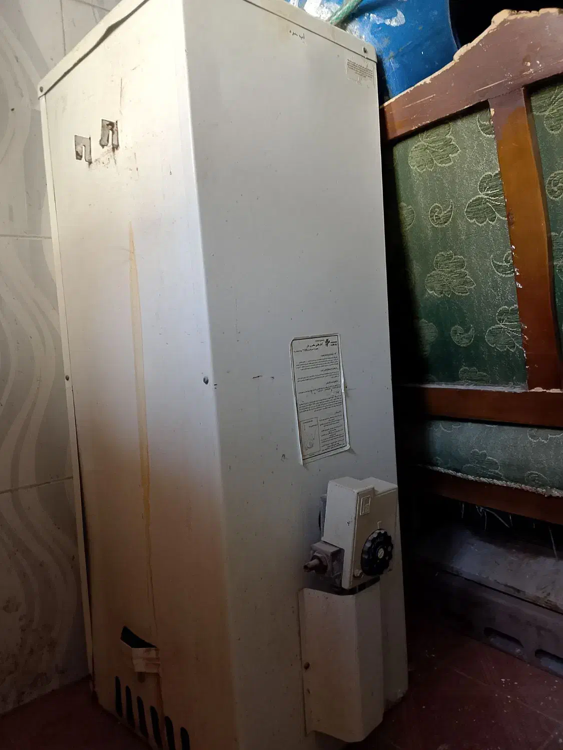 یخچال و آبگرمکن دست دوم|یخچال و فریزر|شیراز, شیخ علی چوپان|دیوار