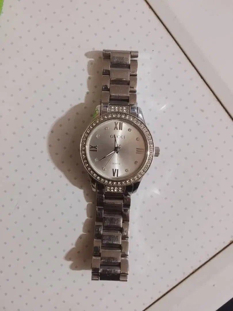 ساعت گوجی|ساعت|کوهدشت, |دیوار