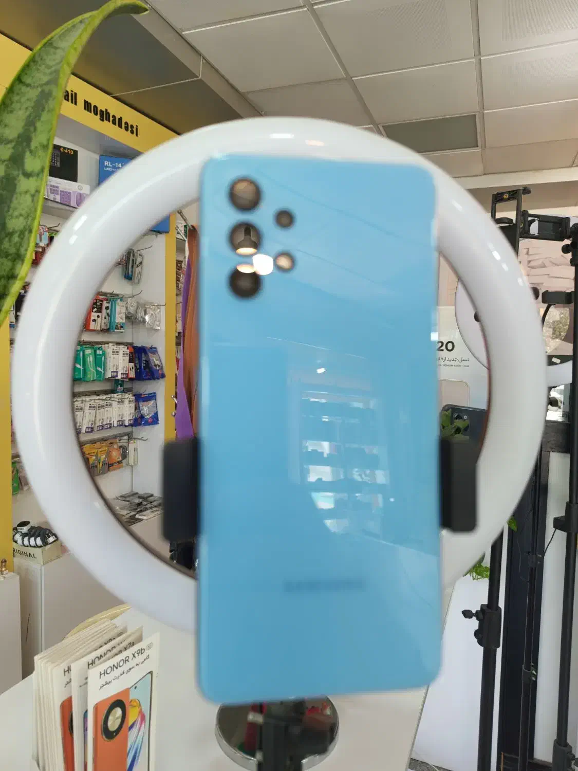 a32 .رم ۸ .حافظه ۱۲۸.در حد خشک|موبایل|مشهد, طبرسی شمالی|دیوار