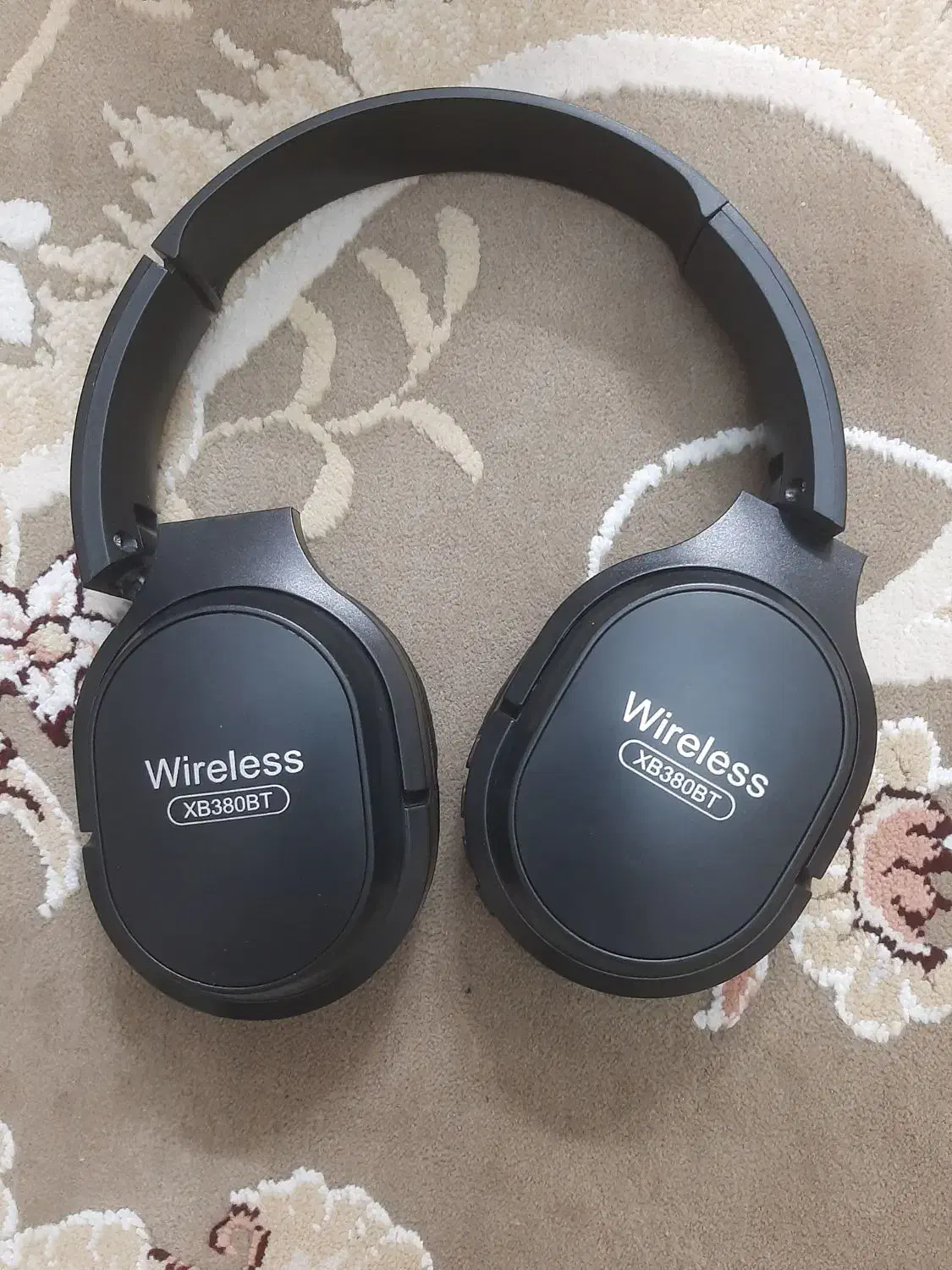 هدفون بیسیم|پخش‌کننده همراه|رباط‌کریم, رباط‌کریم|دیوار