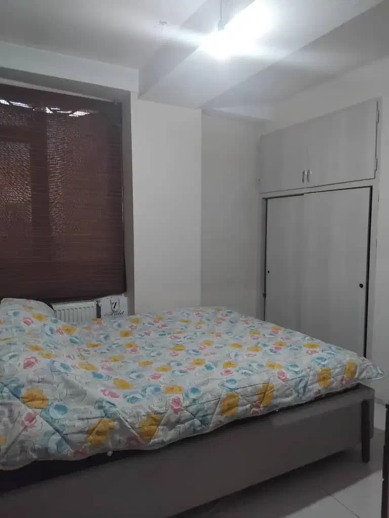 58 متر با آسانسور و انباری