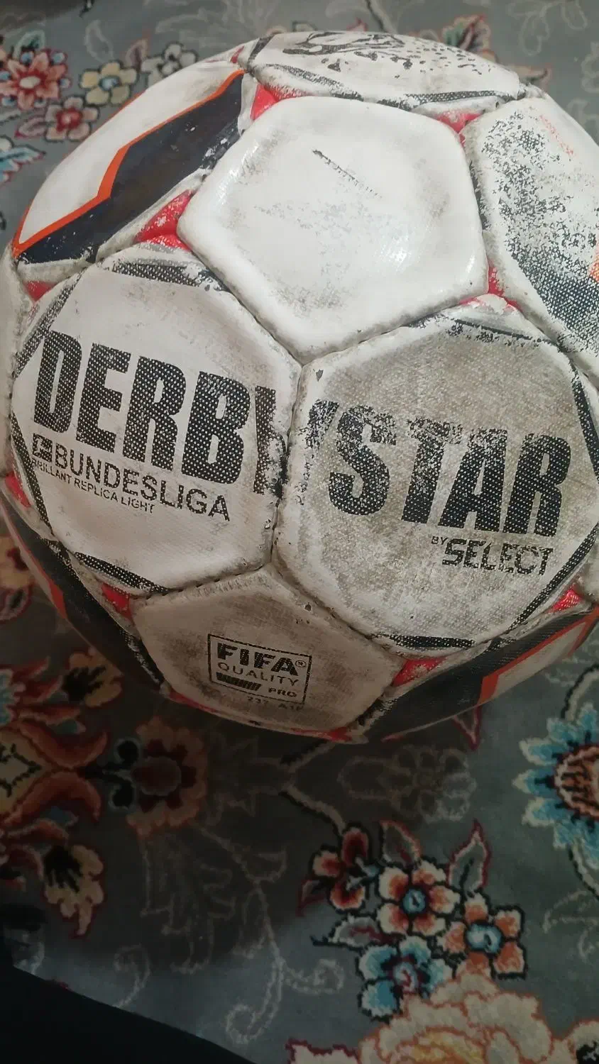 توپ فوتبال سالم|ورزش‌های توپی|قم, محمد آباد|دیوار