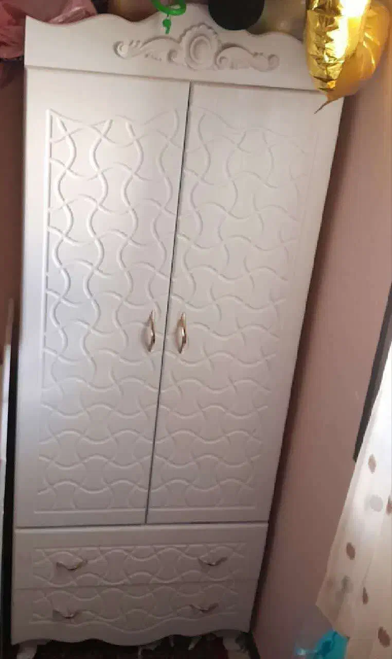 کمد کودک ویترین  تخت دو منظوره کودک و نوجوان|تخت و سرویس خواب|قم, بنیاد|دیوار