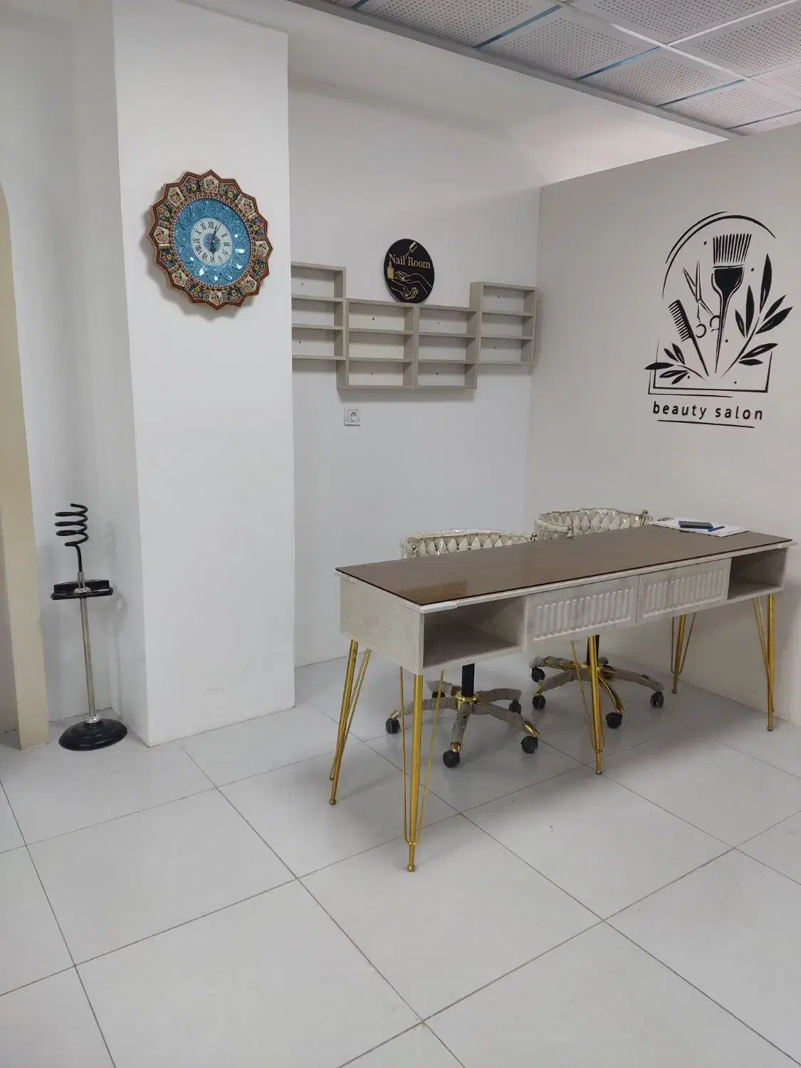 اجاره لاین های زیبایی|خدمات آرایشگری و زیبایی|شیراز, تاچارا|دیوار