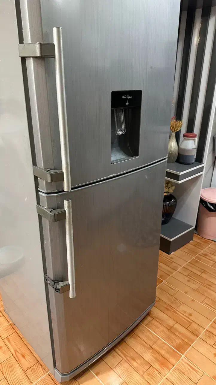 یخچال گرند|یخچال و فریزر|تالش, تالش|دیوار