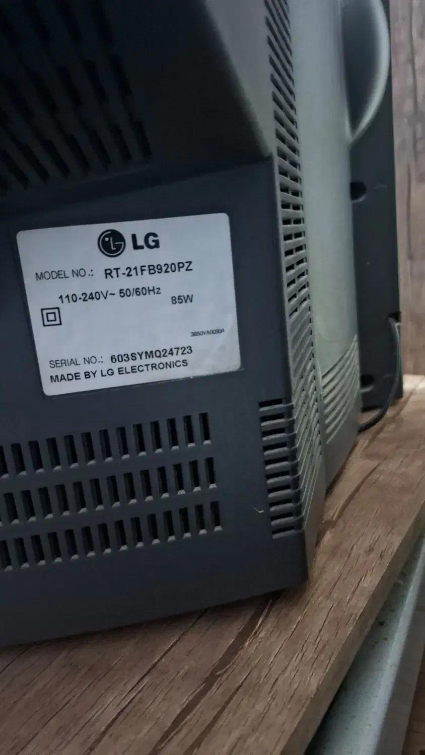 تلویزیون ال جی 21 اینچ سالم|تلویزیون و پروژکتور|کرج, ساسانی (قلمستان)|دیوار