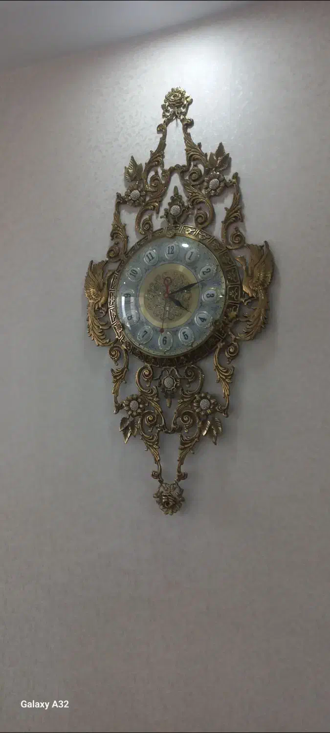 اینه کنسول برنجی به همراه اباژور و ساعت|بوفه، ویترین، کنسول|کرج, گلشهر|دیوار