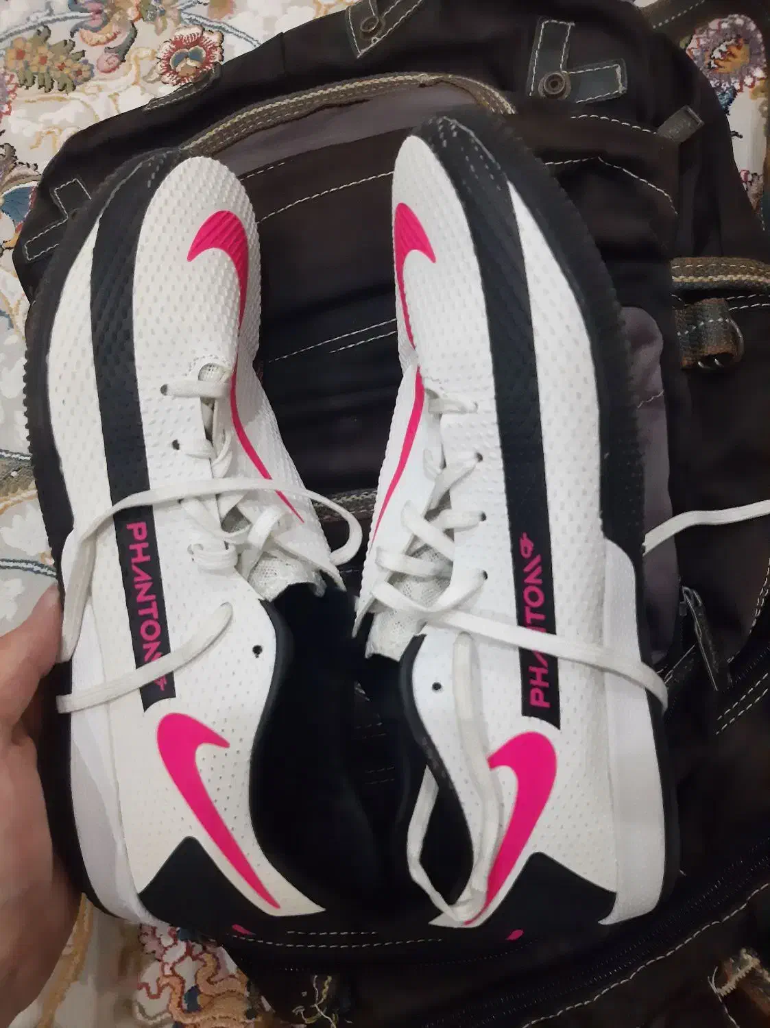 فروش و معاوضه کتونی فوتسال نایک|کیف، کفش، کمربند|قم, پردیسان|دیوار