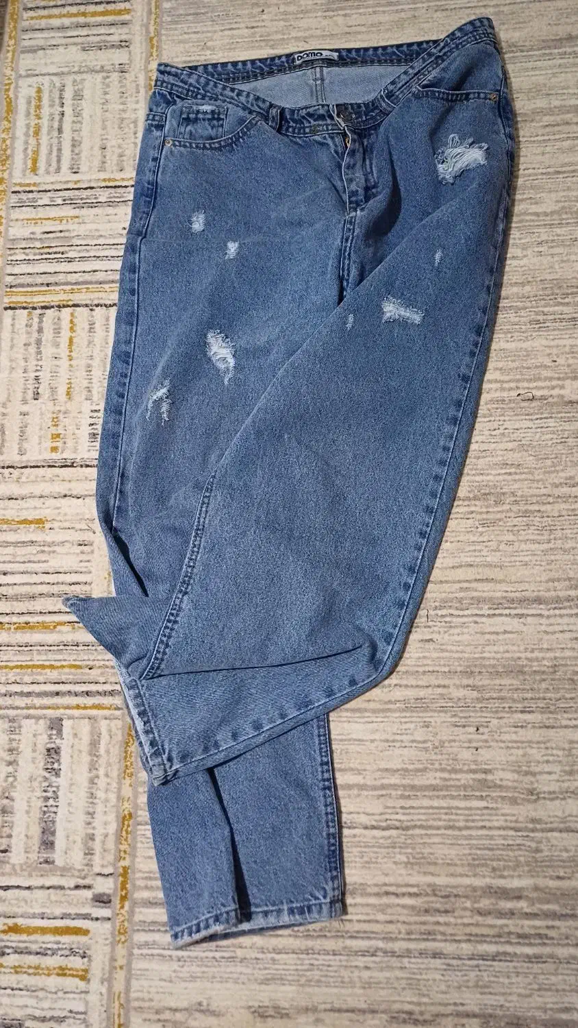 لباس|لباس|قائم‌شهر, |دیوار