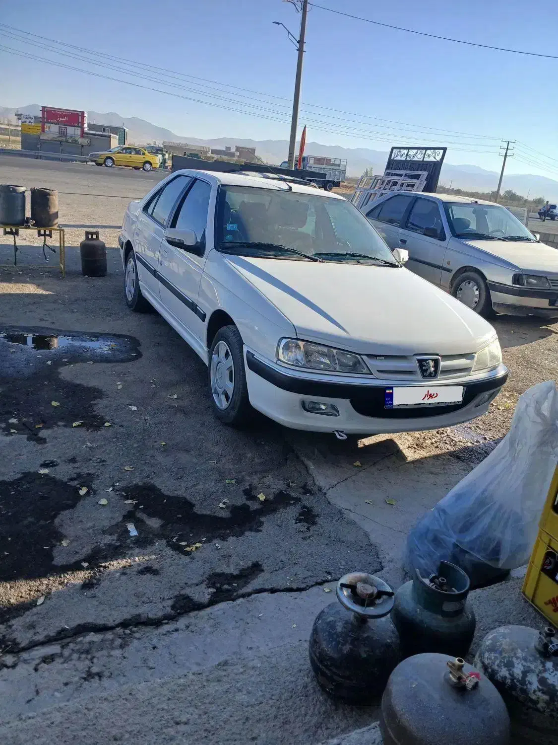 ماشین پژو پارس|خودرو سواری و وانت|باغ حلی, |دیوار