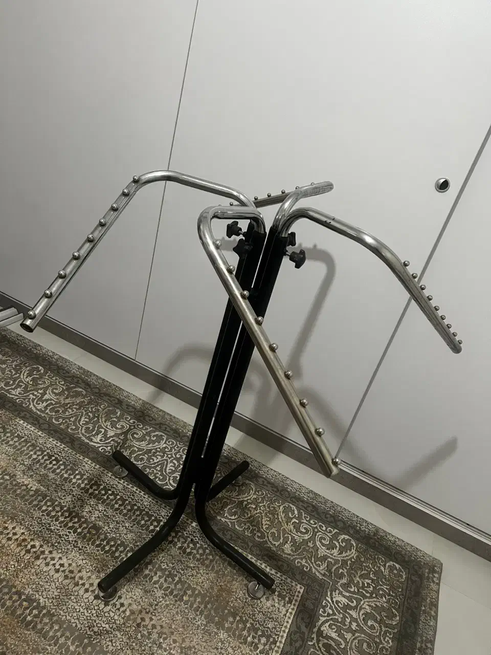 رگال لباس|بندرخت و رختآویز|شاهینشهر, فیض|دیوار