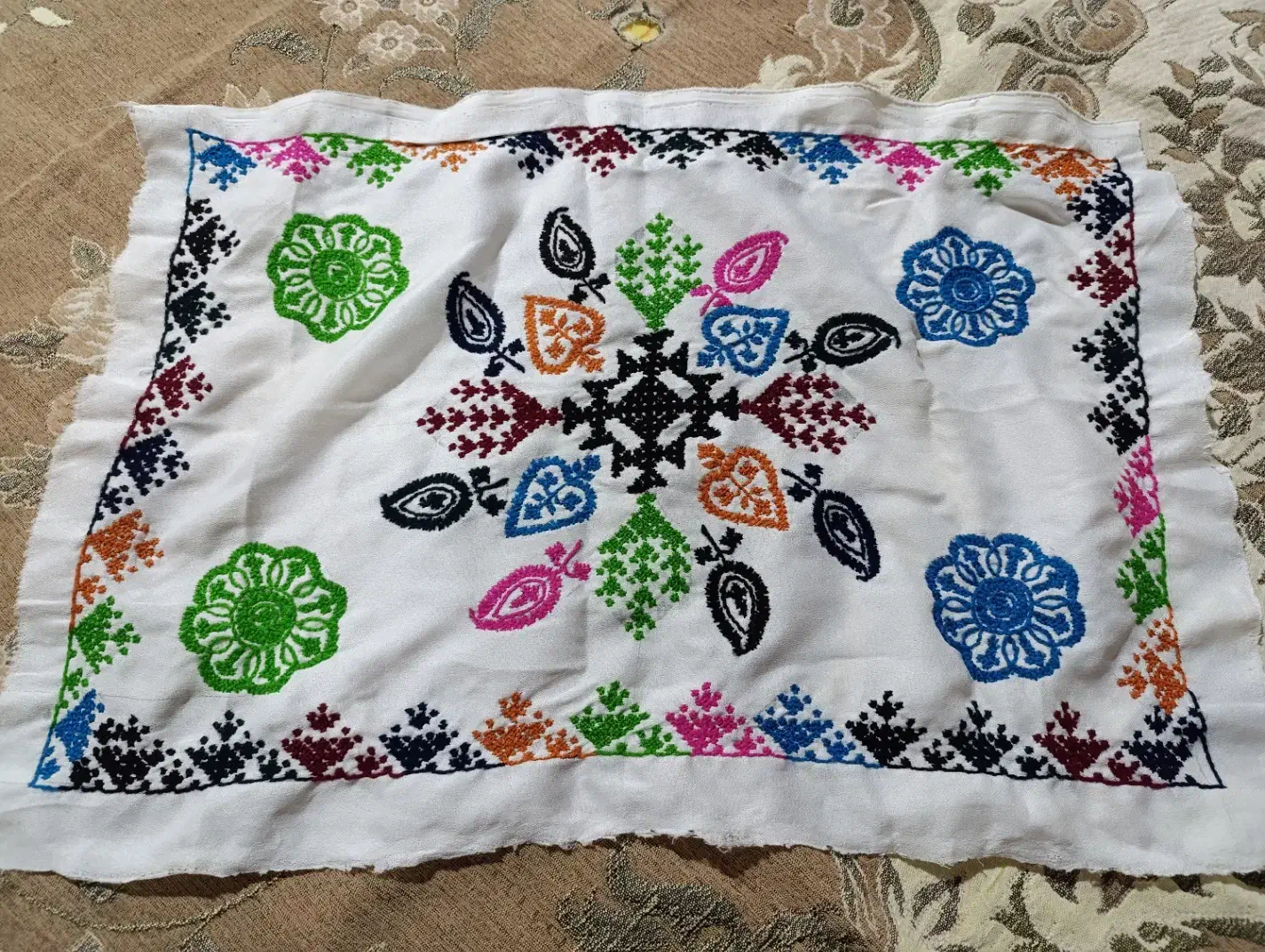 پوش بالشت پلیواری|رختخواب، بالش، پتو|ایرانشهر, |دیوار