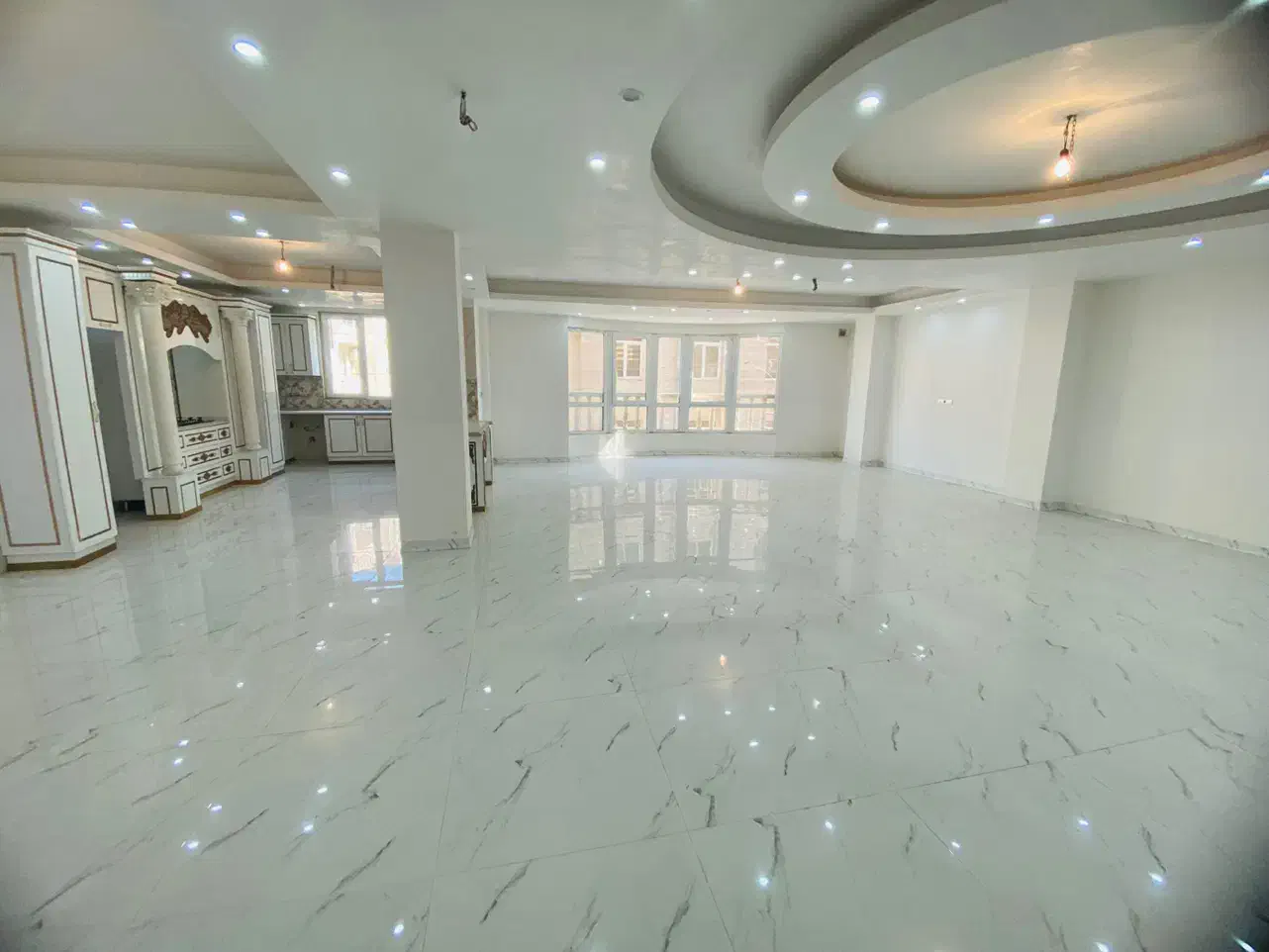 فروش/واحد/آپارتمان/۲۰۰متری/محدوده فرمانداری|فروش آپارتمان|شهریار, شهریار|دیوار