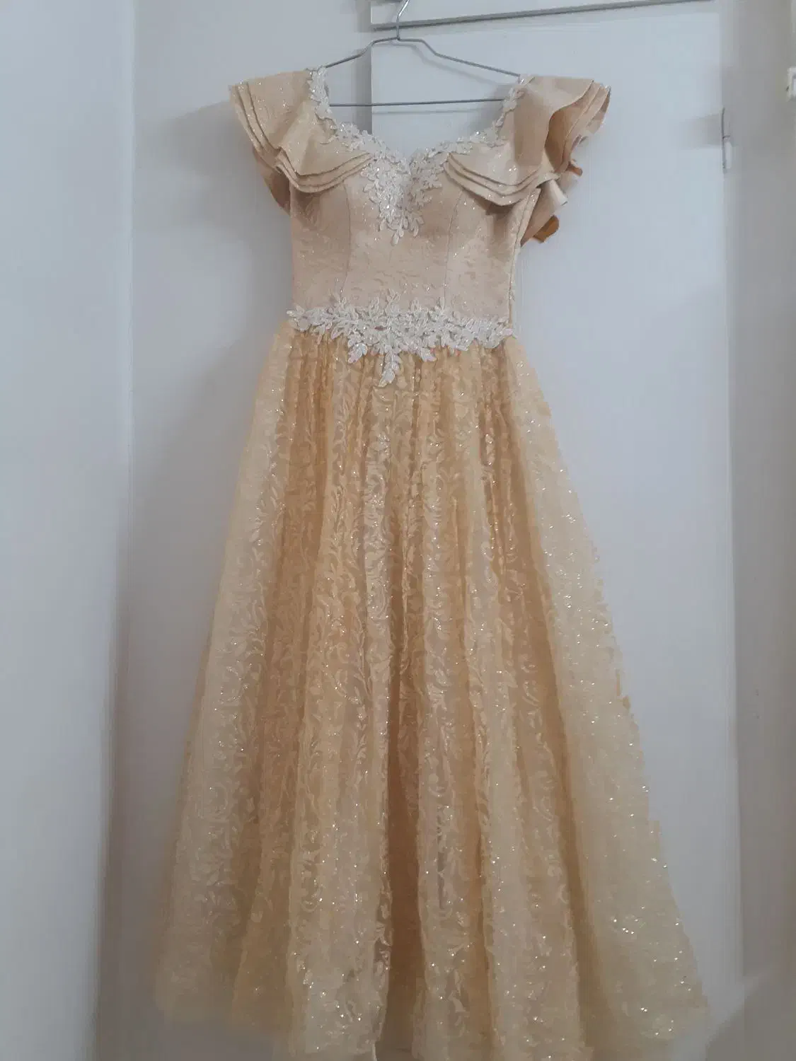 لباس عقد و نامزدی رنگ نباتی پرنسسی|لباس|تهران, مینای جنوبی|دیوار