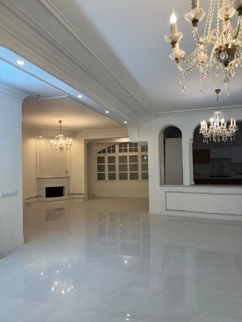 ۳۰۰مترخونه ویلایی امیر کبیرشیک نوسازی شده درجه یک|اجارهٔ خانه و ویلا|بابل, |دیوار